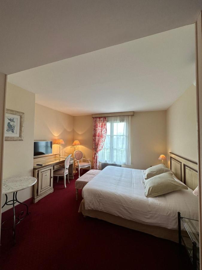 Hotel Domaine De L'Orangerie Bonnat ภายนอก รูปภาพ