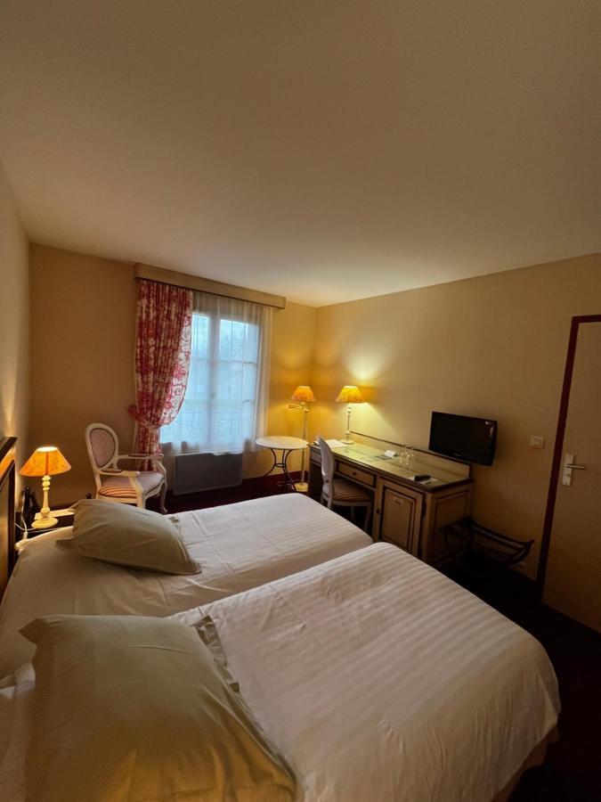 Hotel Domaine De L'Orangerie Bonnat ภายนอก รูปภาพ