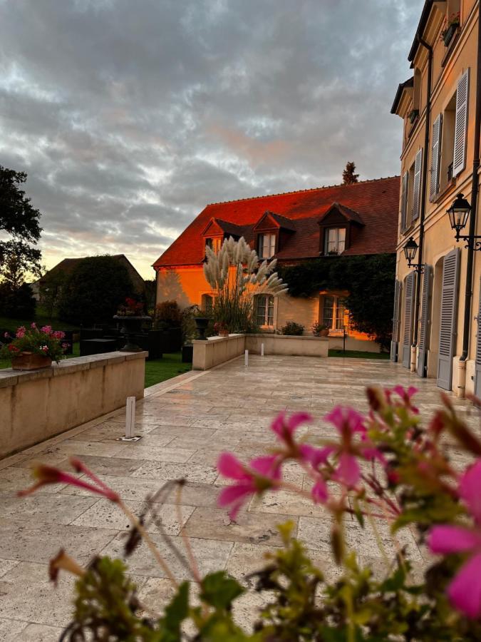 Hotel Domaine De L'Orangerie Bonnat ภายนอก รูปภาพ