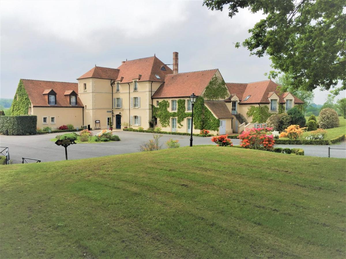 Hotel Domaine De L'Orangerie Bonnat ภายนอก รูปภาพ